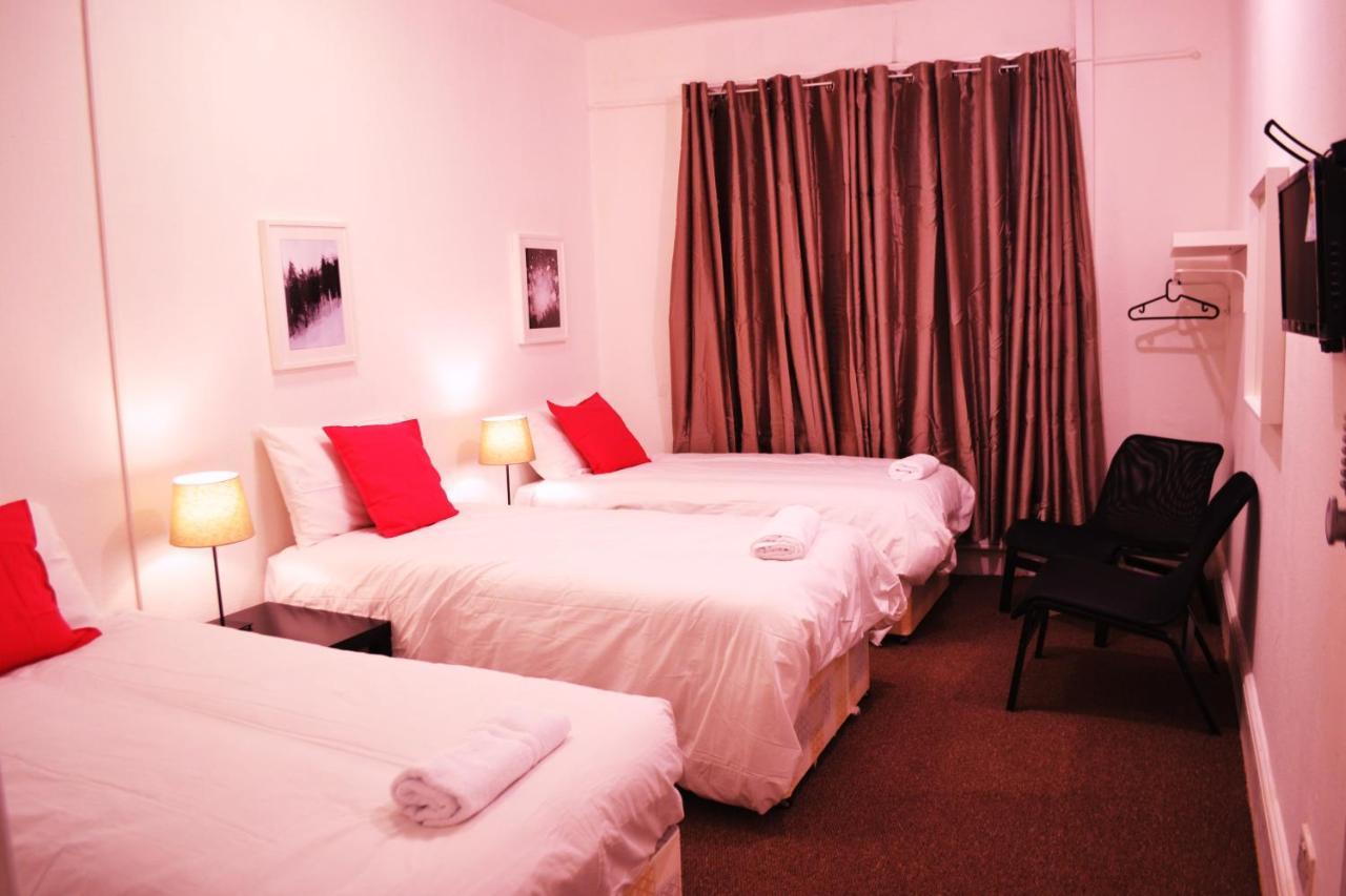 The Lion Head Hotel London Eksteriør billede